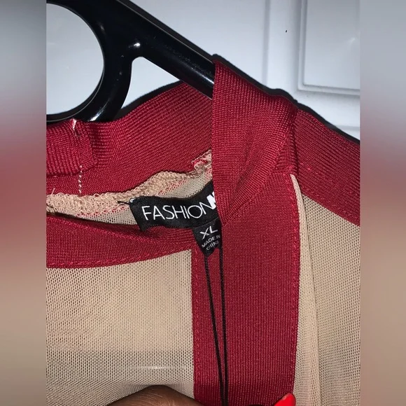 Red and nude party dress - Picture 3 of 3